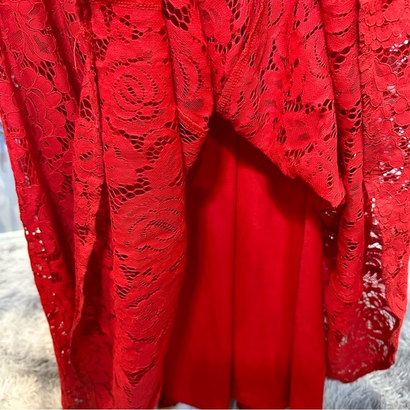 Lulu's Red Sleeveless Plunge Neck Maxi Gown for Cocktail - Picture 9 of 10